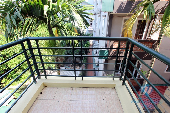 04 bedroom house with cheap price available for rent in Tay Ho district, Hanoi